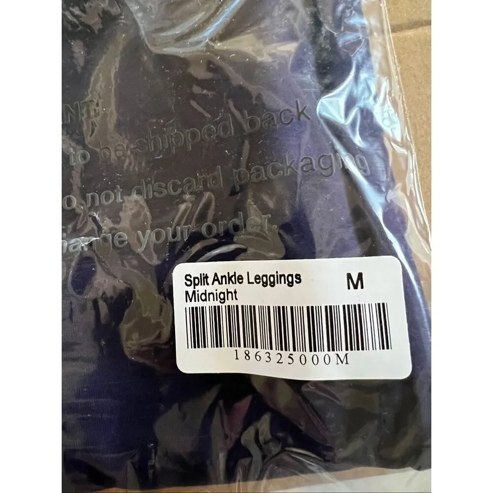 Ruby Ribbon Split Ankle Leggings Midnight Nwt Size Medium